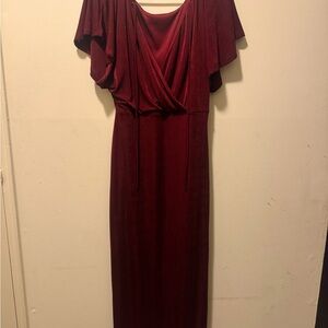 Baltic Born, size xl,burgundy, butterfly sleeves Tulip skirt with slight slit.